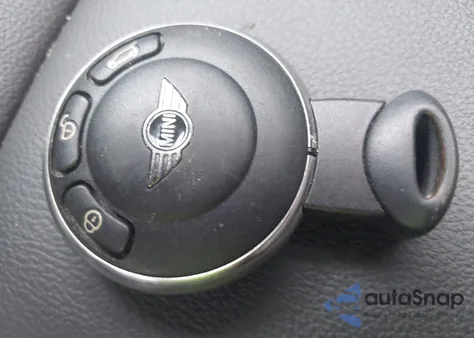 2011 Mini Cooper S Clubman z USA, uszkodzony, nr VIN WMWZG3C5XBTY37123